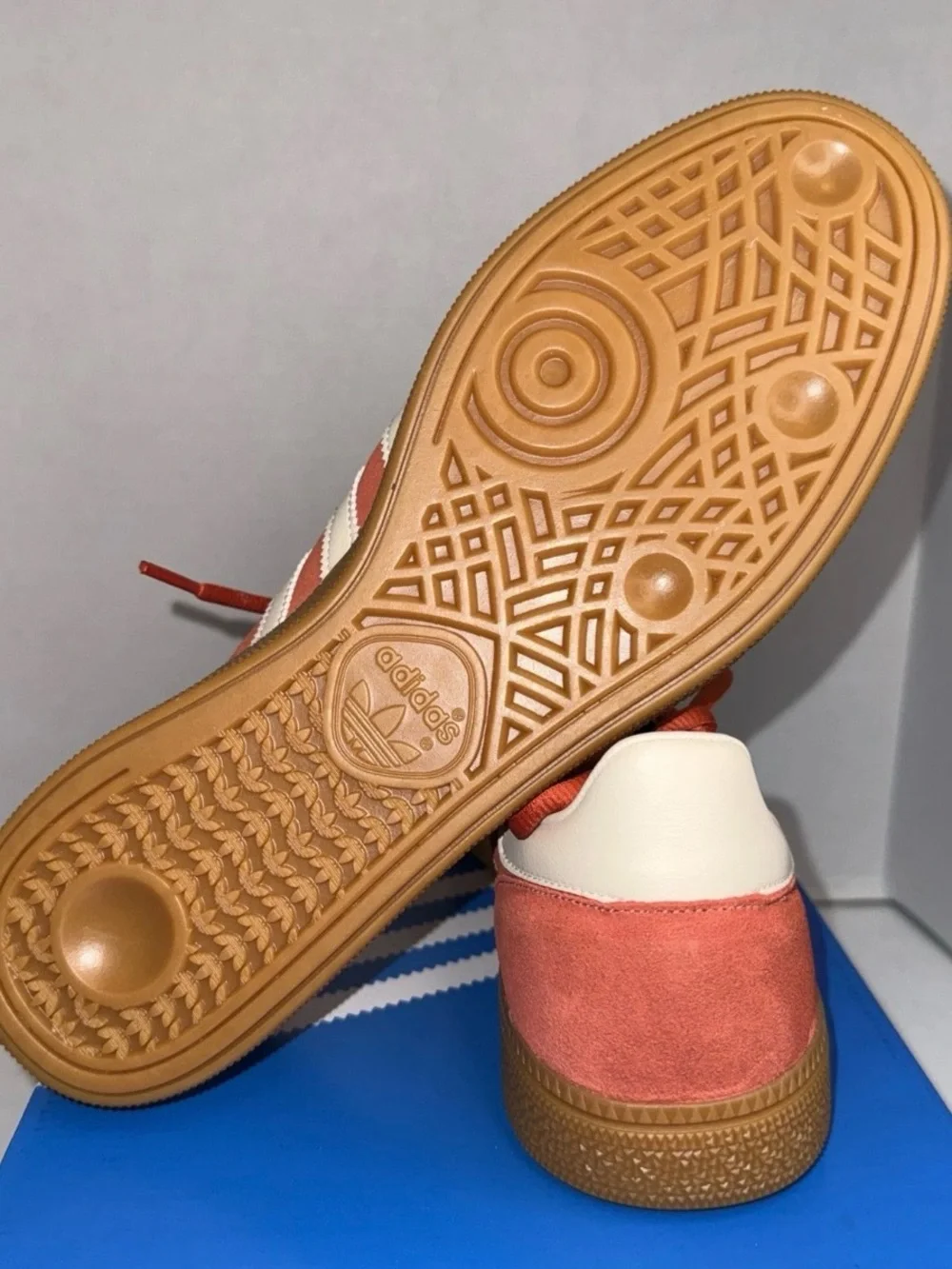 adidas authentic spezial
